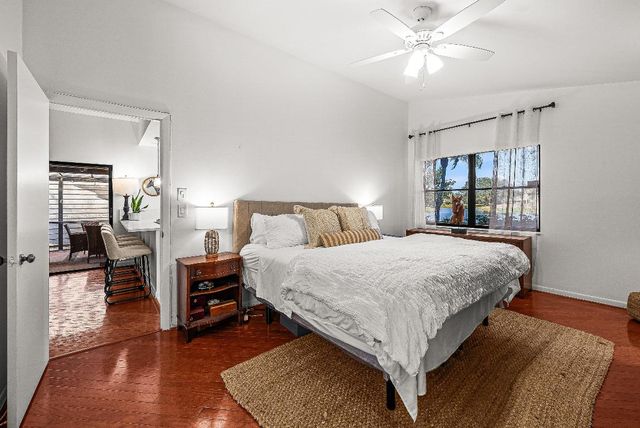 2566 Bedford Mews Drive, Wellington, FL 33414