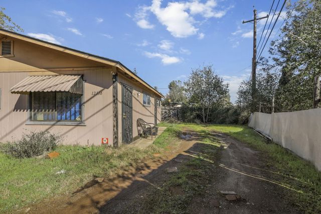 12116 Lake Boulevard, Redding, CA 96003