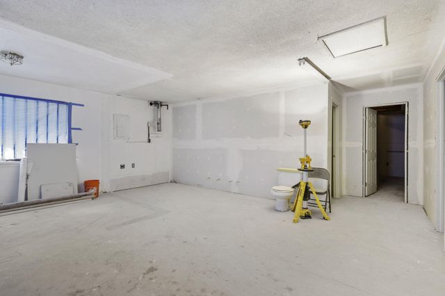 12116 Lake Boulevard, Redding, CA 96003