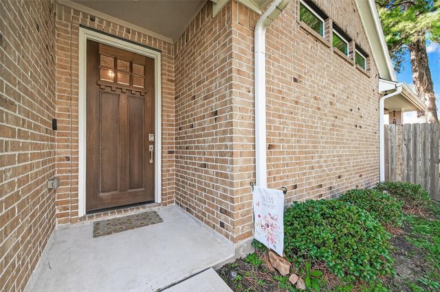 2026 Que Manor Drive, Houston, TX 77090