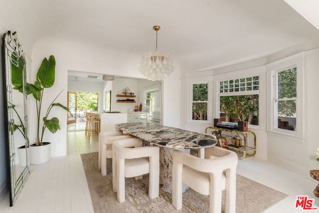 1163 Nelrose Avenue, Venice, CA 90291