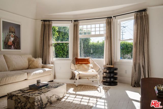 1163 Nelrose Avenue, Venice, CA 90291