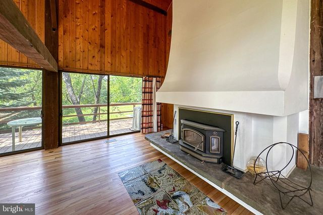 900 CANAL RD, Princeton, NJ 08540