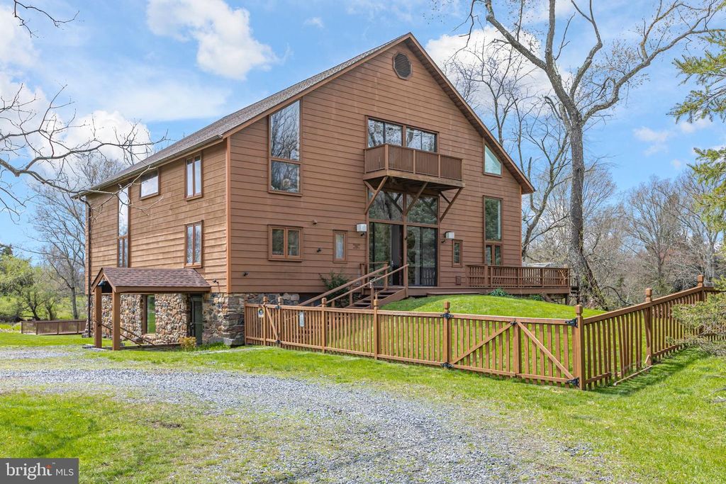 900 CANAL RD, Princeton, NJ 08540