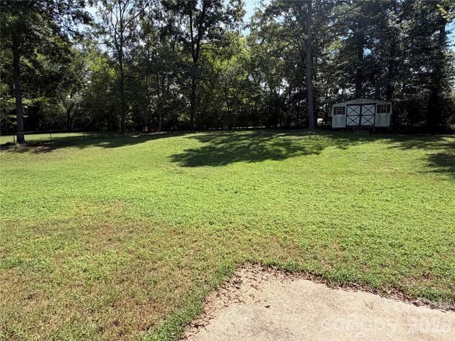 304 Plaza Drive, Harrisburg, NC 28075
