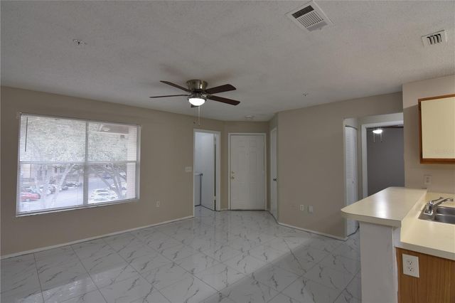 956 SALT POND PLACE 303, Altamonte Springs, FL 32714