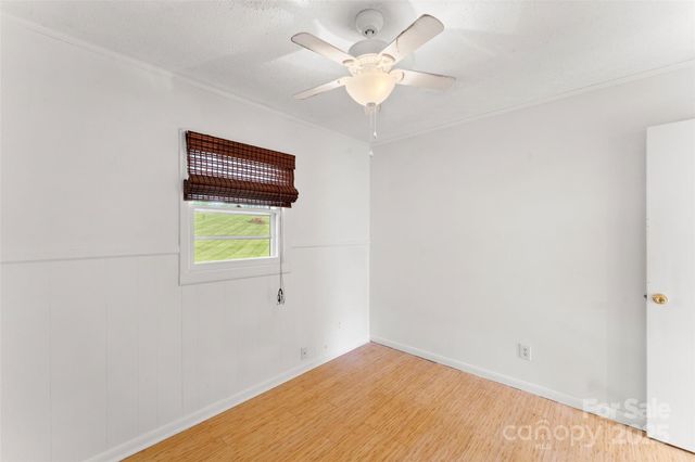 493 Dogwood Road, Candler, NC 28715