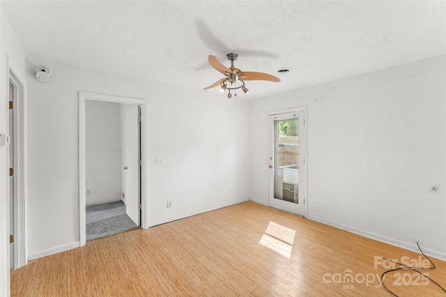 493 Dogwood Road, Candler, NC 28715