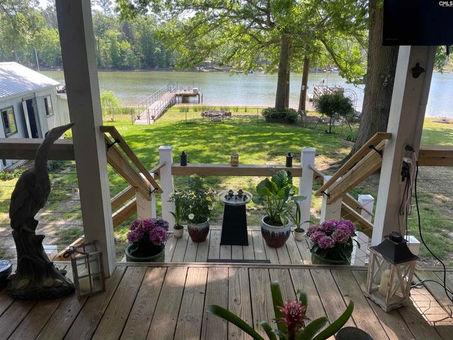 1892 Blacksgate East, Prosperity, SC 29127