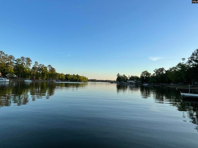 1892 Blacksgate East, Prosperity, SC 29127