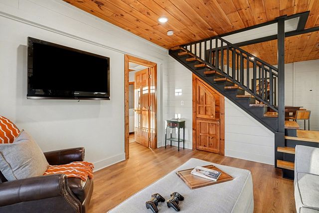 39 Joanna Court, Mineral Bluff, GA 30559