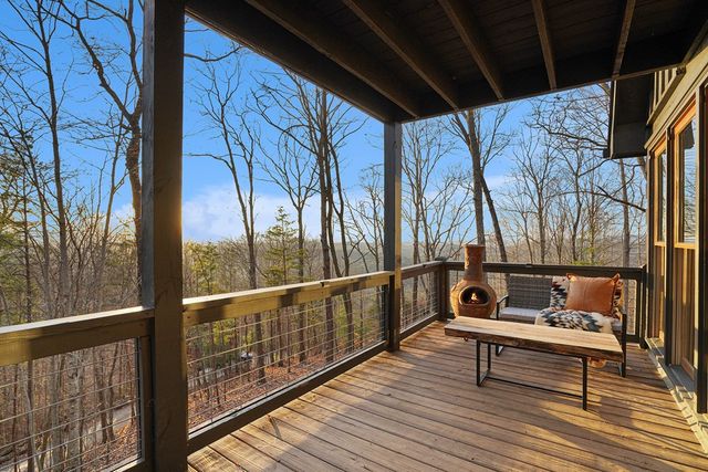 39 Joanna Court, Mineral Bluff, GA 30559