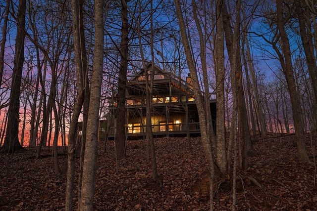 39 Joanna Court, Mineral Bluff, GA 30559