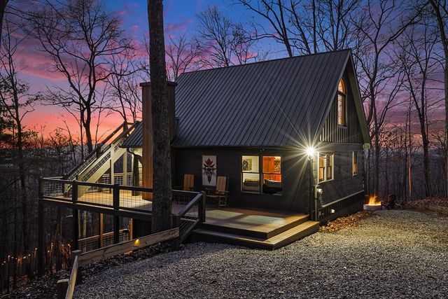 39 Joanna Court, Mineral Bluff, GA 30559