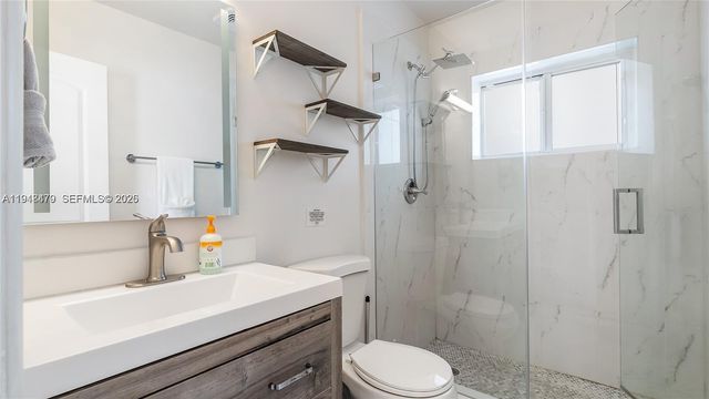 1702 SW 20th St A, Fort Lauderdale, FL 33315