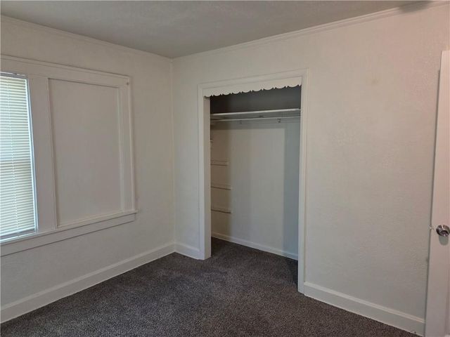 5342 Euclid Avenue, Kansas City, MO 64130