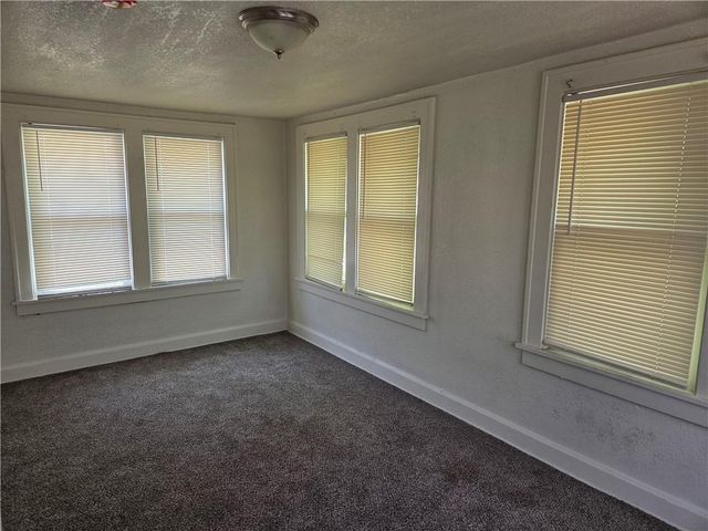 5342 Euclid Avenue, Kansas City, MO 64130