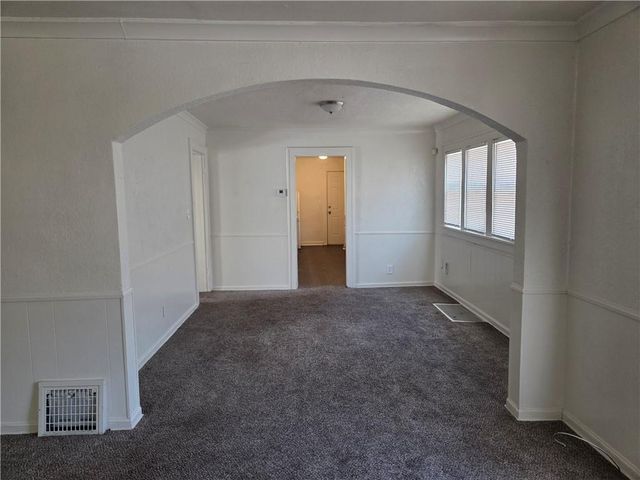 5342 Euclid Avenue, Kansas City, MO 64130