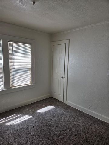 5342 Euclid Avenue, Kansas City, MO 64130