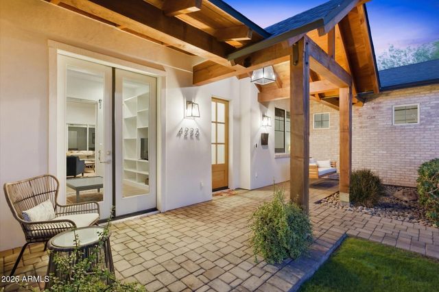 4222 E HAZELWOOD Street, Phoenix, AZ 85018