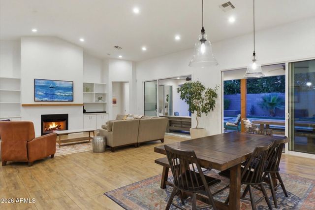 4222 E HAZELWOOD Street, Phoenix, AZ 85018