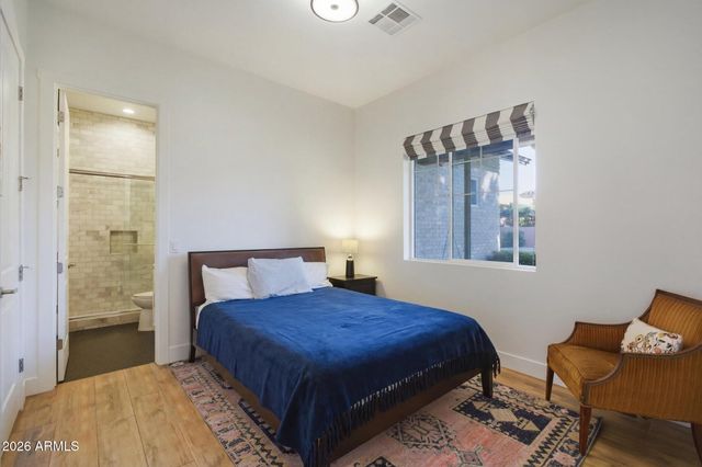 4222 E HAZELWOOD Street, Phoenix, AZ 85018