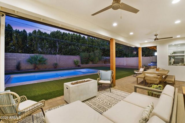 4222 E HAZELWOOD Street, Phoenix, AZ 85018