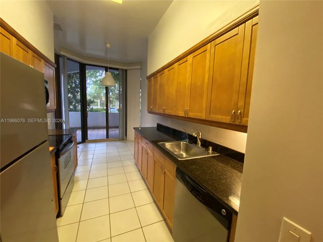 3640 Yacht Club Dr 103, Aventura, FL 33180