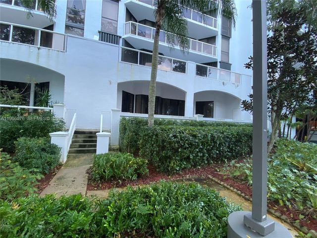 3640 Yacht Club Dr 103, Aventura, FL 33180