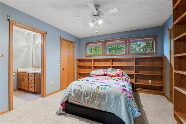 195 Jonathan, Hermitage, PA 16148