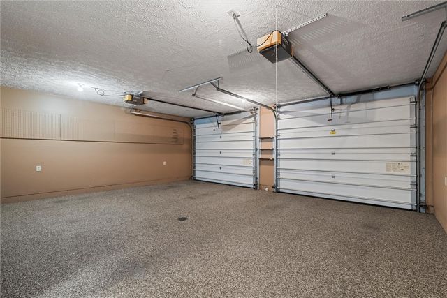 195 Jonathan, Hermitage, PA 16148