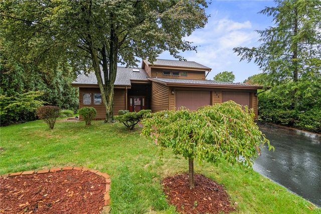 195 Jonathan, Hermitage, PA 16148