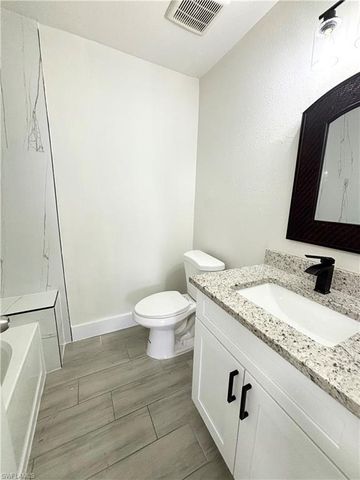 559 Wood AVE, Fort Myers, FL 33905