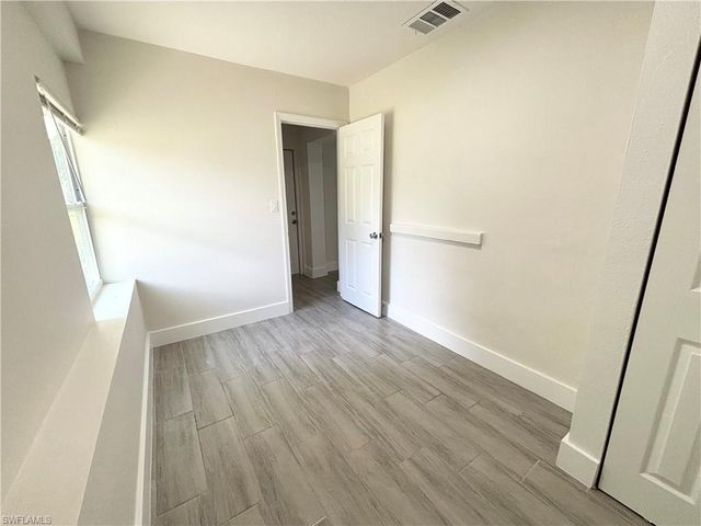559 Wood AVE, Fort Myers, FL 33905