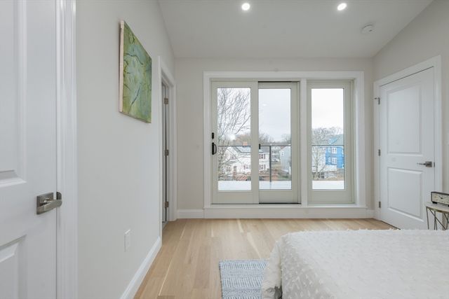 6 Gordon Rd, Arlington, MA 02474