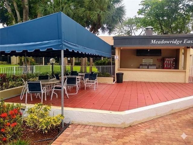 1961 SW 15th St 90, Deerfield Beach, FL 33442