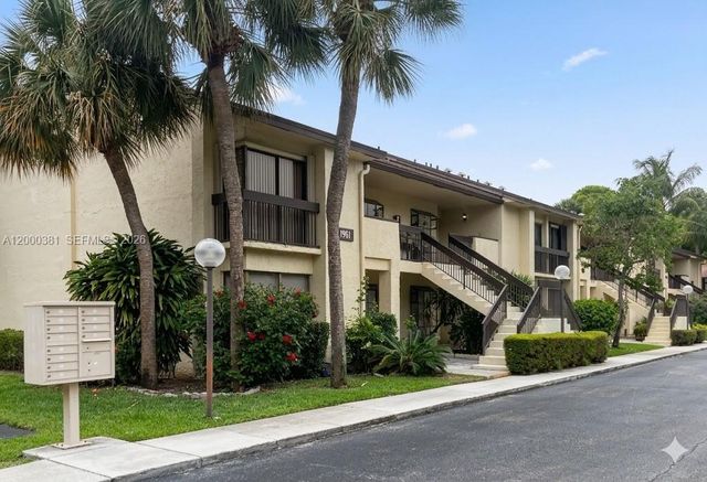 1961 SW 15th St 90, Deerfield Beach, FL 33442
