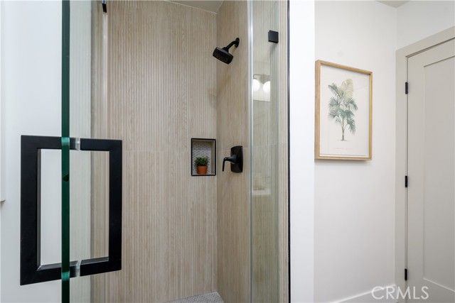 223 Howland Canal, Venice (los Angeles), CA 90291