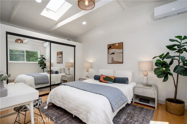 223 Howland Canal, Venice (los Angeles), CA 90291