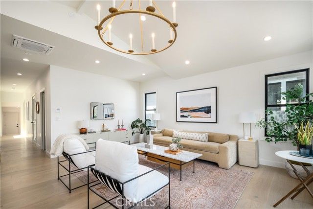 223 Howland Canal, Venice (los Angeles), CA 90291