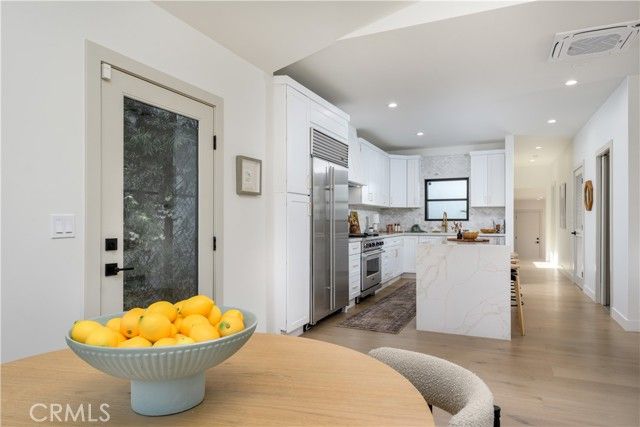 223 Howland Canal, Venice (los Angeles), CA 90291