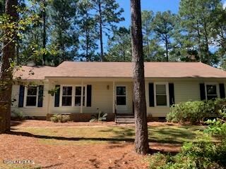 1760 E Indiana Avenue, Southern Pines, NC 28387