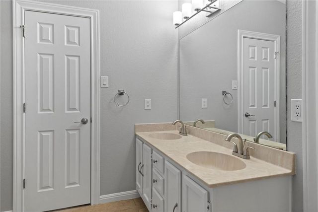 1904 Dayflower TRCE, Cedar Park, TX 78613