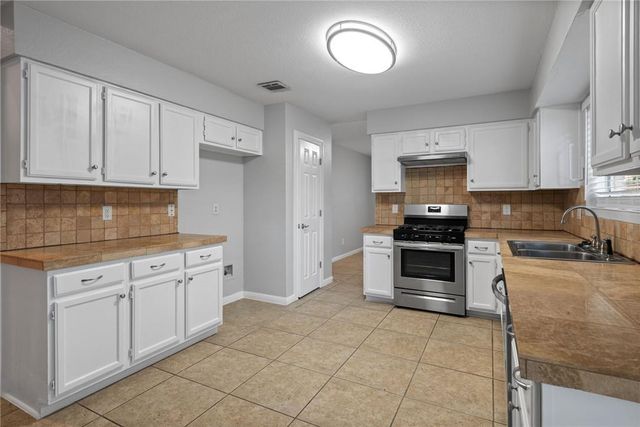 1904 Dayflower TRCE, Cedar Park, TX 78613