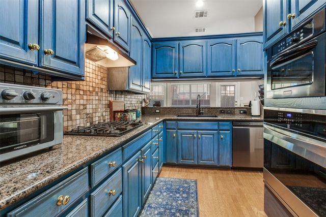 14587 Berklee Drive, Addison, TX 75001