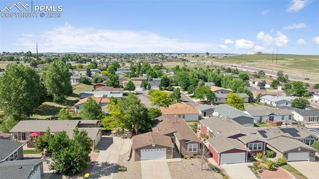 7753 Grosbeak Point, Colorado Springs, CO 80922
