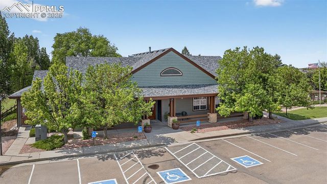 7753 Grosbeak Point, Colorado Springs, CO 80922