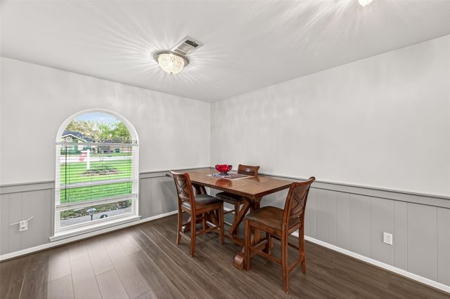 21707 Glenbranch Drive, Spring, TX 77388