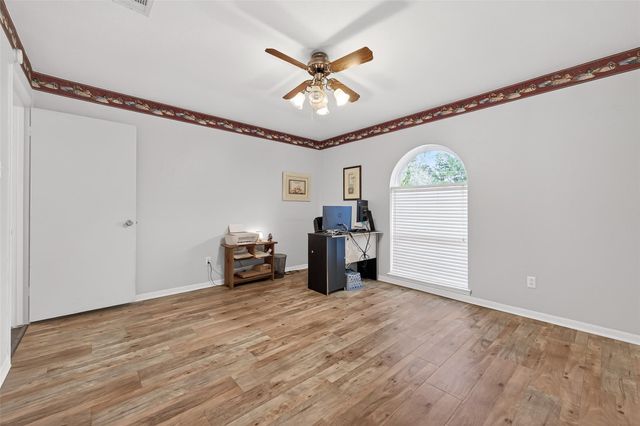 21707 Glenbranch Drive, Spring, TX 77388