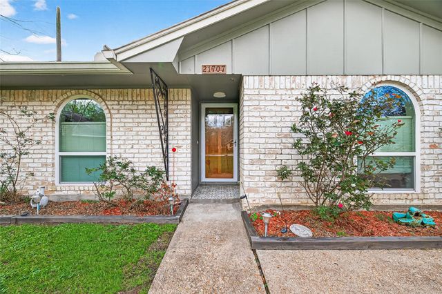 21707 Glenbranch Drive, Spring, TX 77388